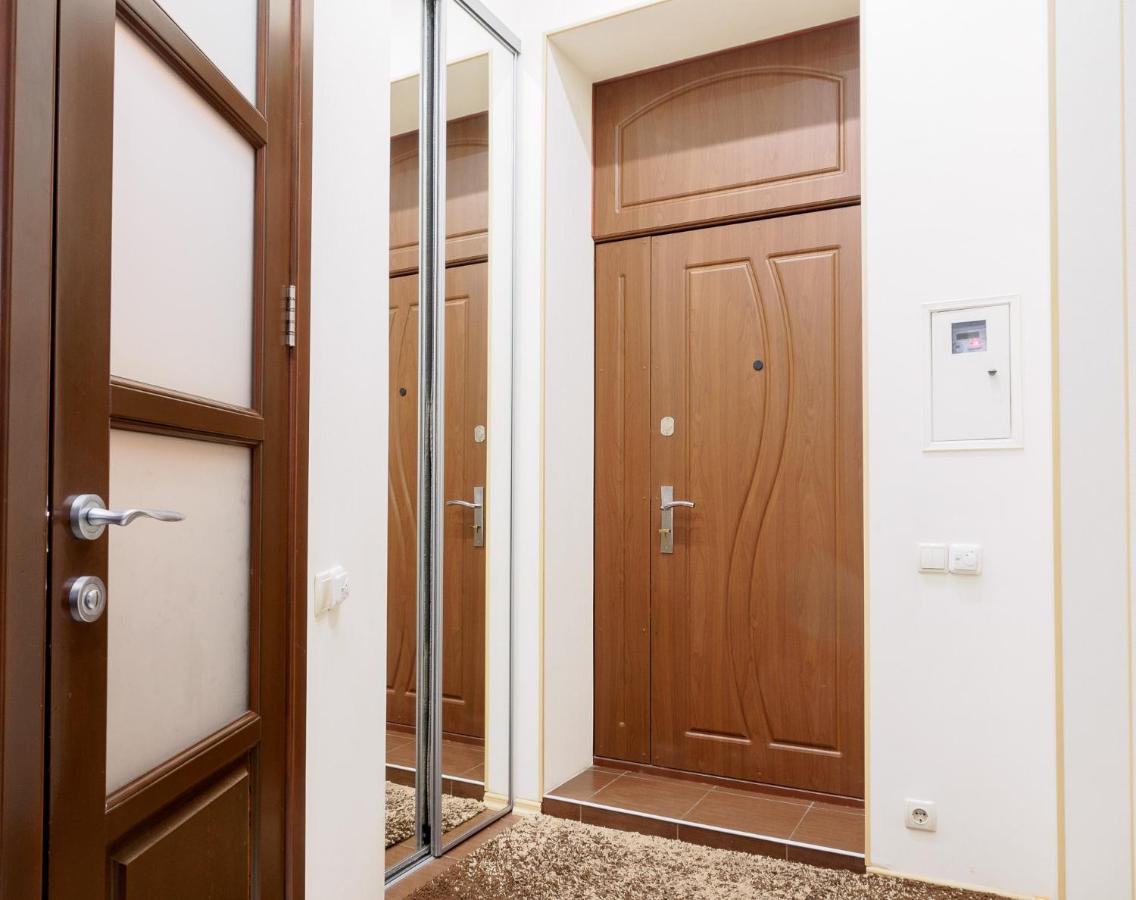Квартира В Центре На Архитектора Бекетова Kharkiv Exterior photo